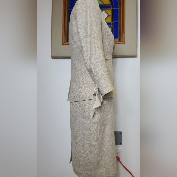 COPY - Linen Blend Ann Taylor Skirt Suit with Bow Detail - Picture 3 of 9